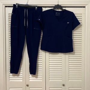 Figs Navy Scrub Set